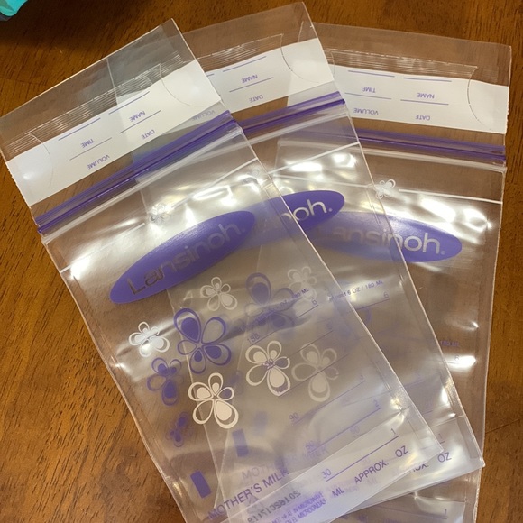 SALE!! Breast milk storage bags - Picture 2 of 3
